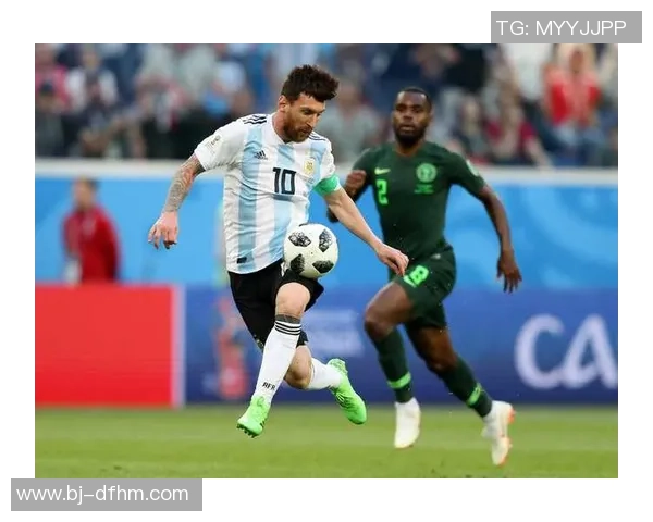 掌握足球颠球技巧的秘诀提升你的球技与控球能力的全面指南